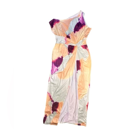 Cute Summer Dress - Picture 2 of 2